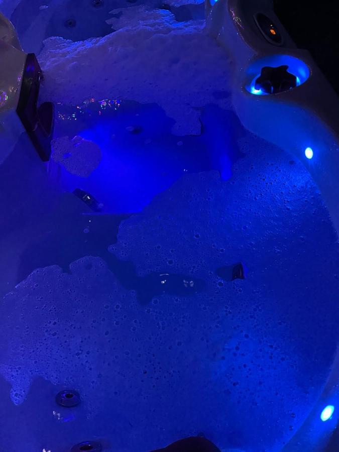 Bankhead Accommodation With Hot Tub Aberdeenshire Gamrie Ngoại thất bức ảnh